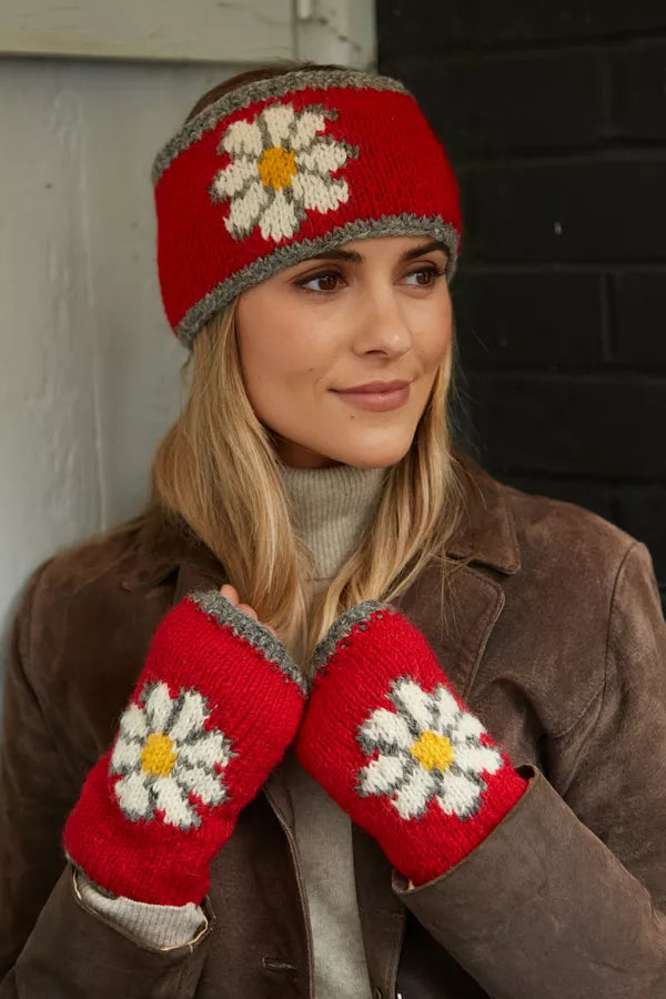 pachamama daisy red handwarmers