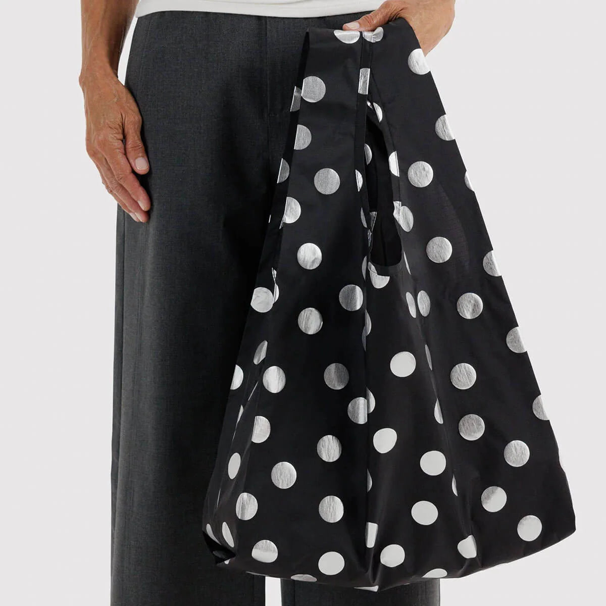 BAGGU Big Reusable Bag - Silver Metallic Polka Dot