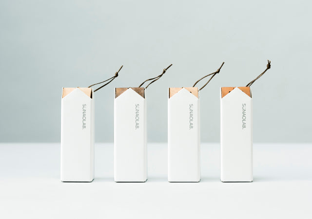 SUNAOLAB Wooden House Trivet - Cherry