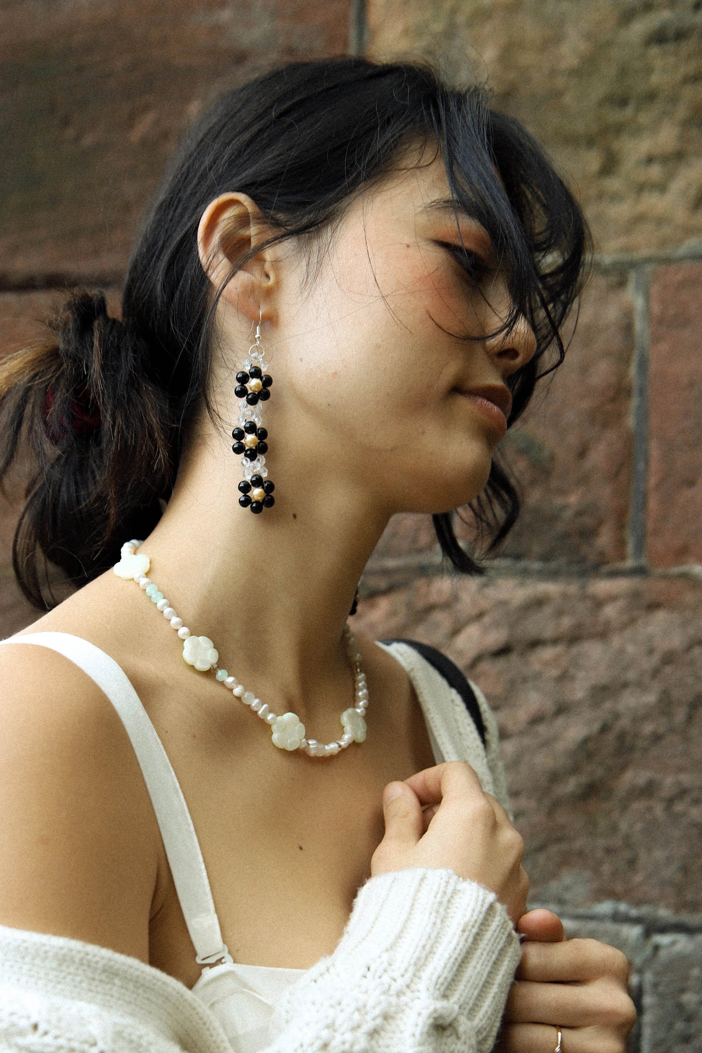Blóma! Classic Daisy Earrings - Black