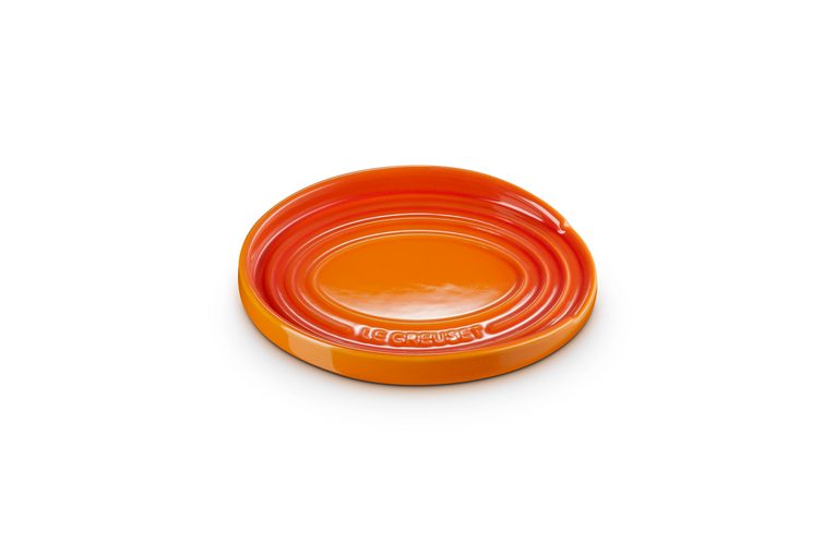 le creuset oval spoon rest in volcanic
