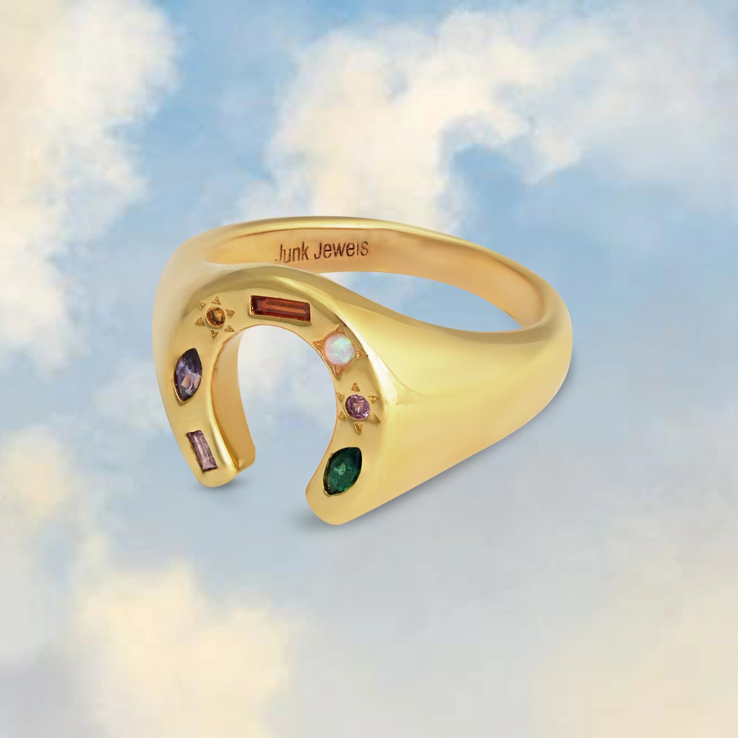 Kaleidoscope Lucky Charm Signet Ring in Gold
