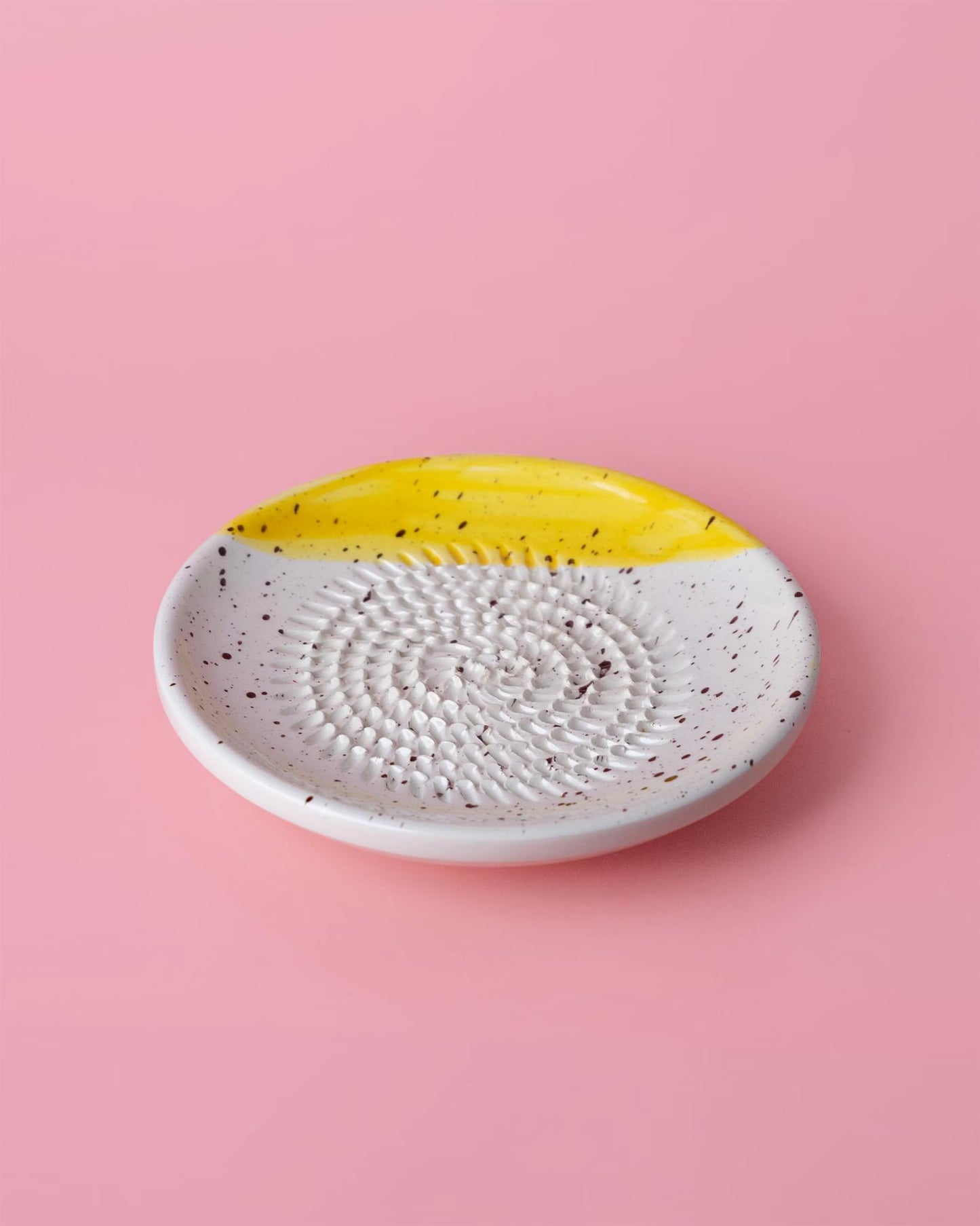 Tierra Cocida Small Ceramic Garlic Grater Plate Cinnamon