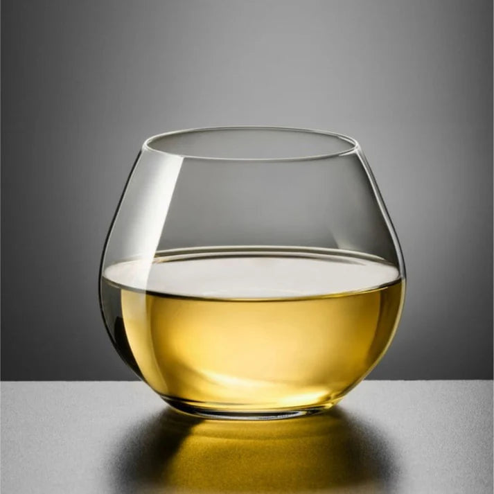 crystalex glass with white wine