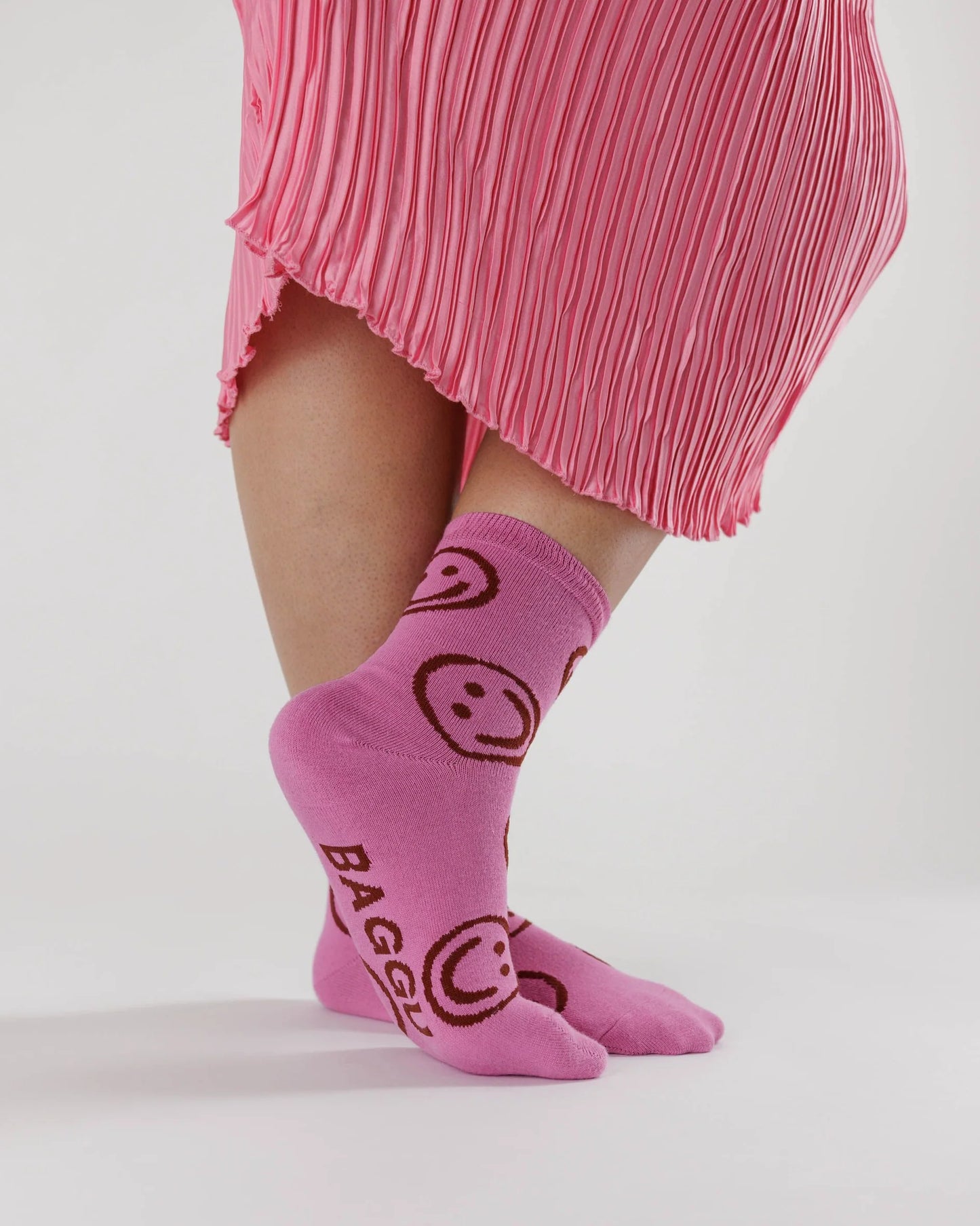 BAGGU Adult Crew Sock - Extra Pink Happy