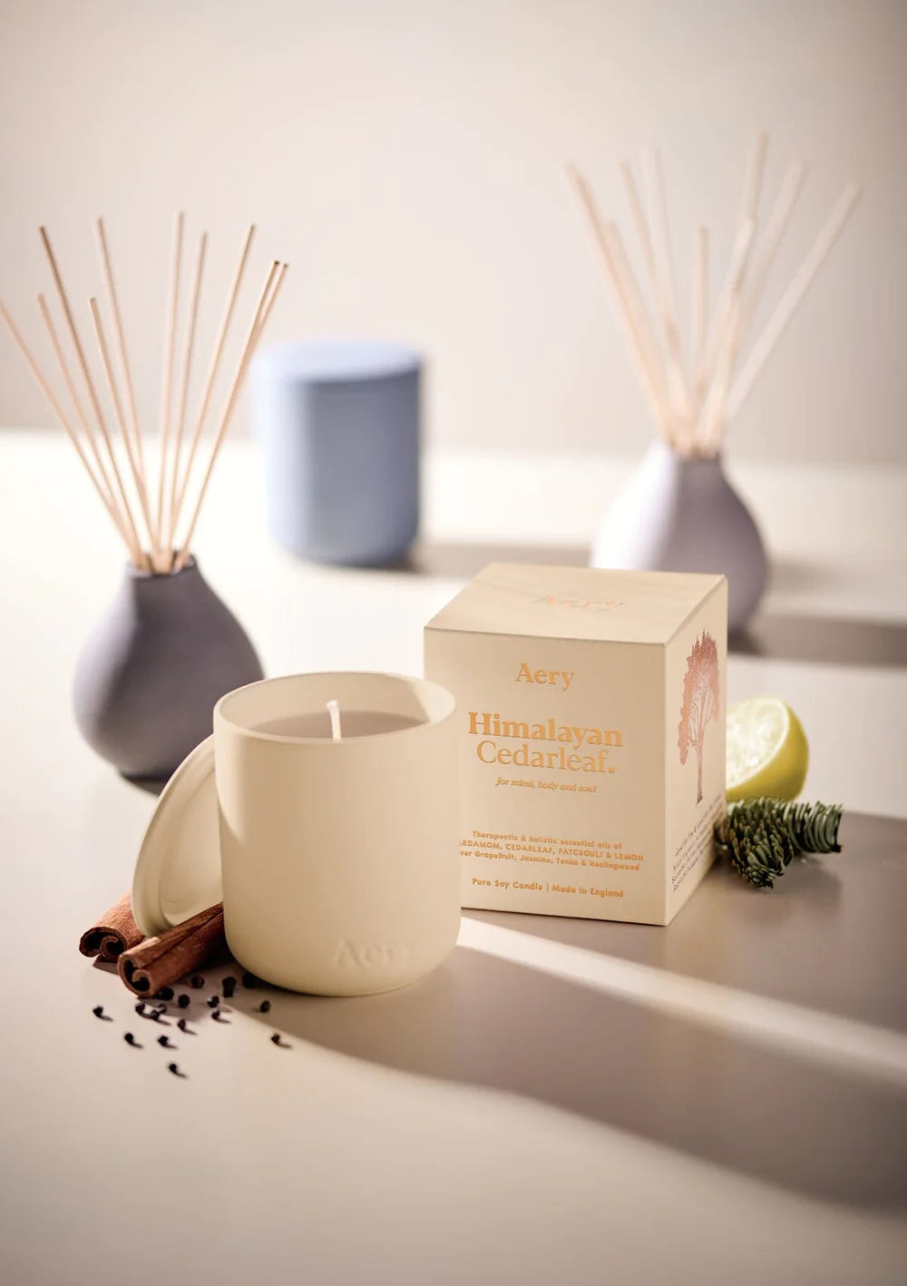 Aery Himalayan Cedarleaf Scented Candle