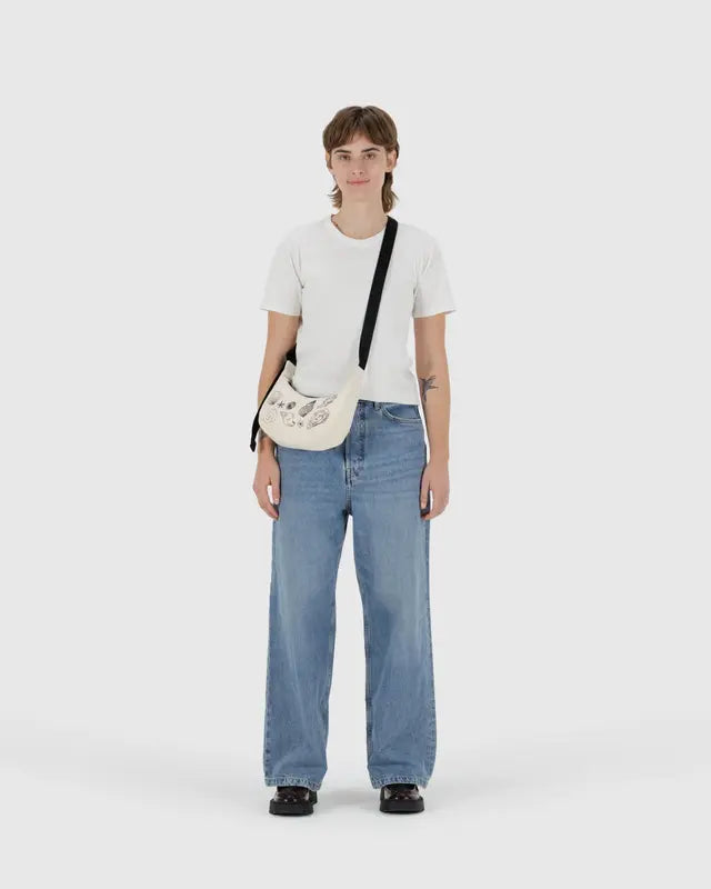 BAGGU Small Nylon Crescent Bag - Embroidered Shells