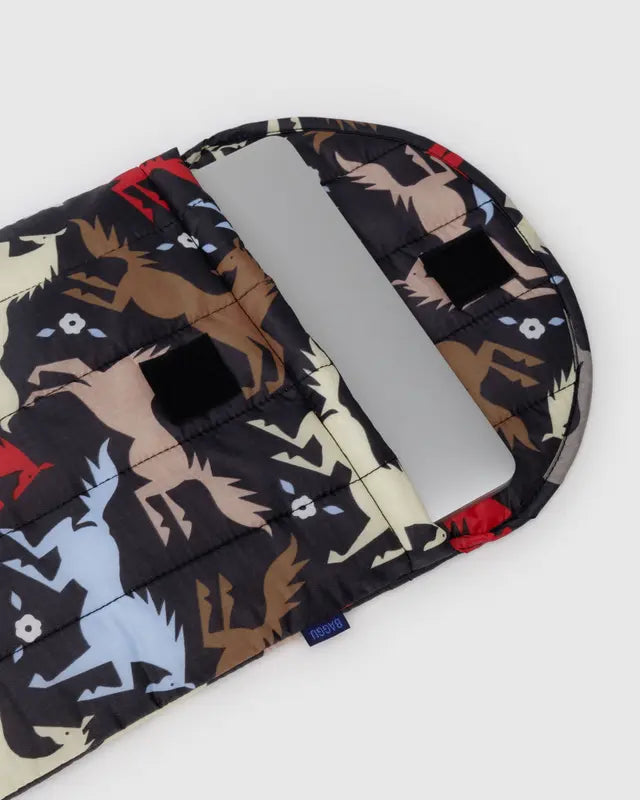 BAGGU Puffy Laptop Sleeve 13"/14" - Horse Cut-Outs