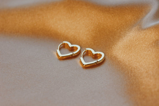 wonder lounge heart hoop earrings in gold