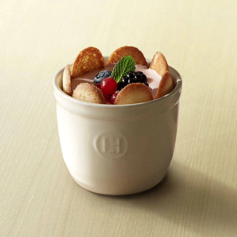 Emile Henry Ramekin No 8 - Clay