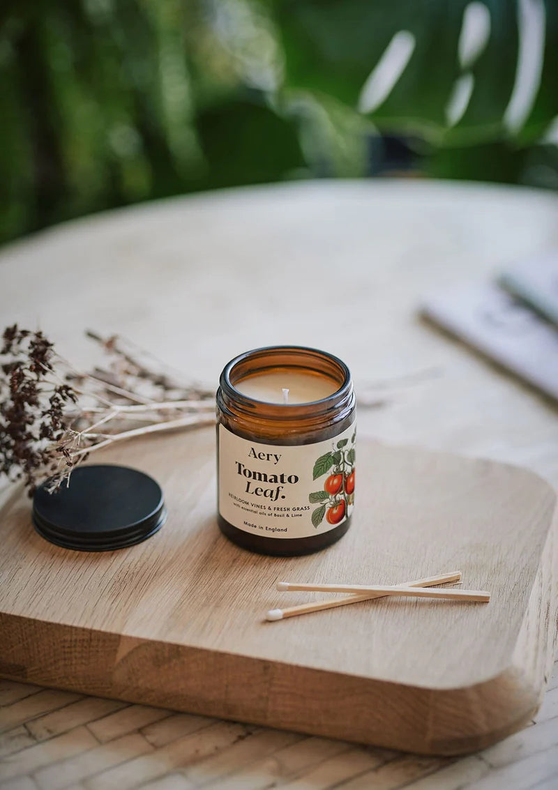 Aery Tomato Leaf Scented Jar Candle - Heirloom Vines and Fresh Grass with Lime Essential oil