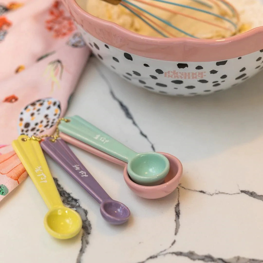 Measuring Spoons & Cups; Pastel
