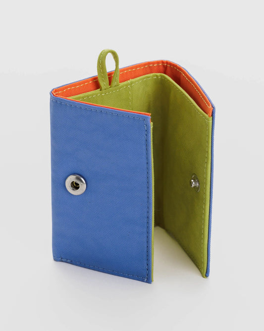 baggu snap wallet in pansy blue mix