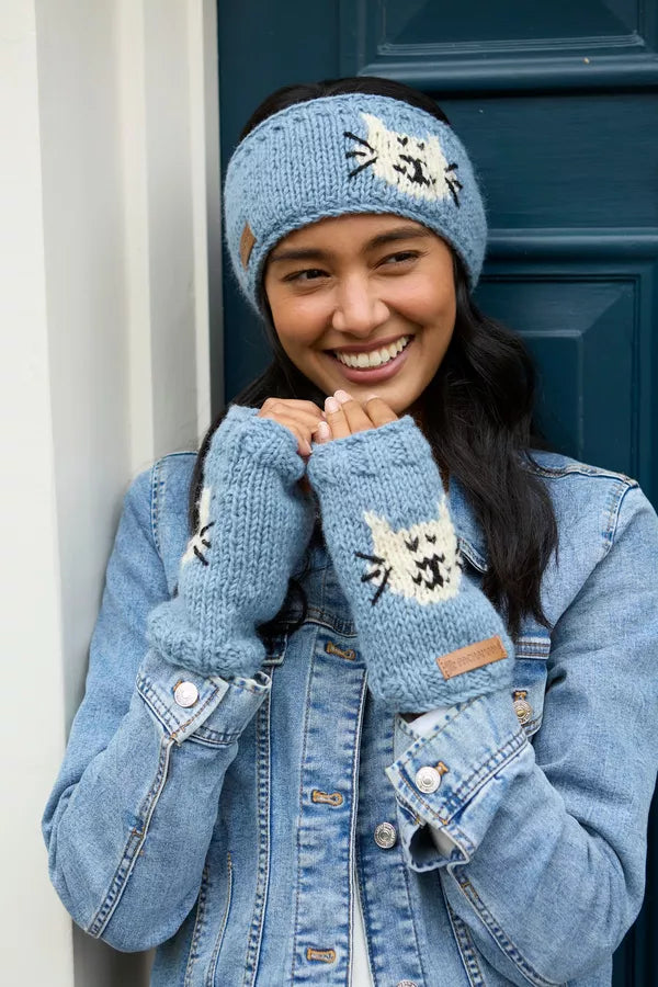 Pachamam Smiley Cat Sky Blue Handwarmer