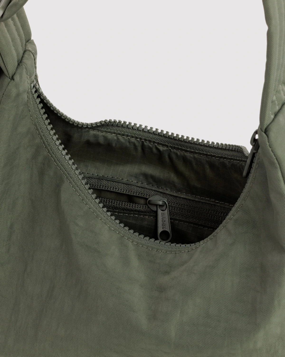 BAGGU Mini Nylon Shoulder Bag - Caper