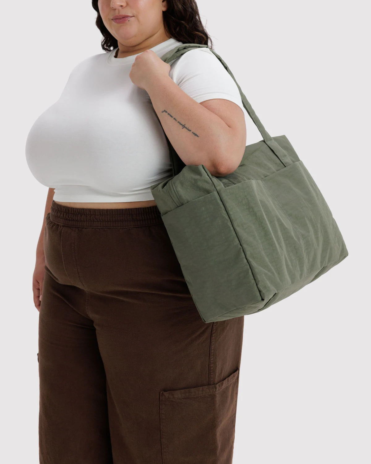 BAGGU Small Cloud Carry-On - Caper