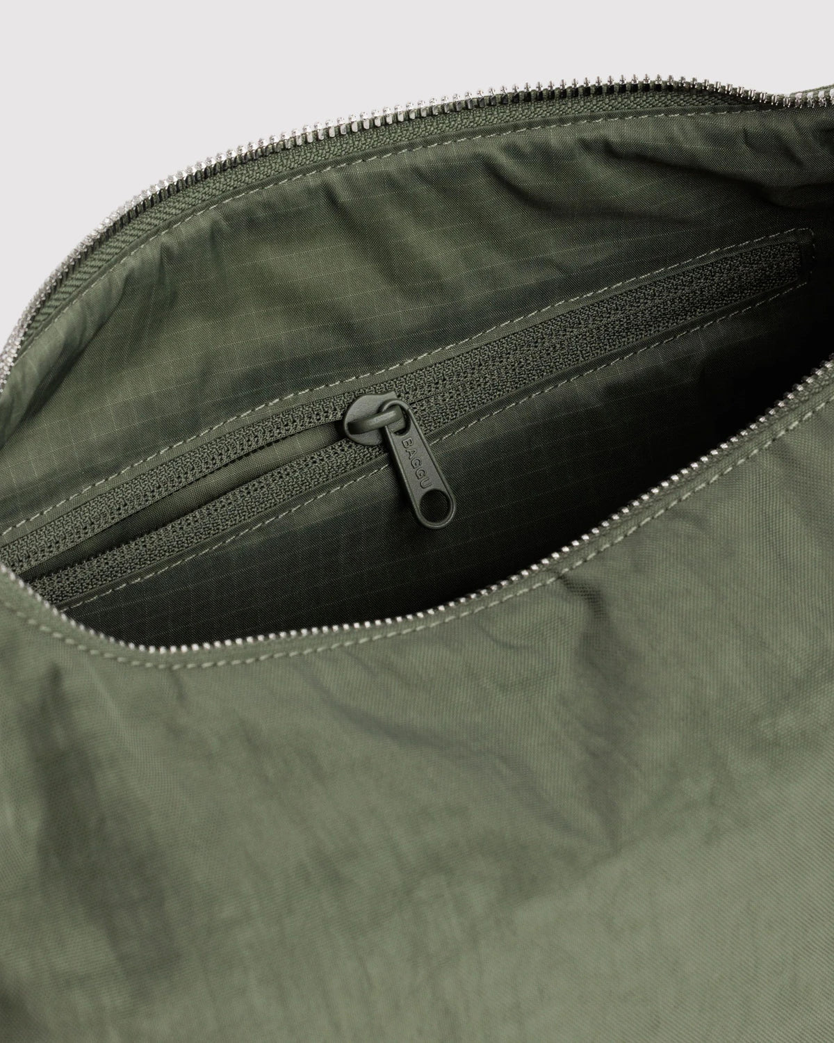 BAGGU Nylon Meringue Bag - Caper