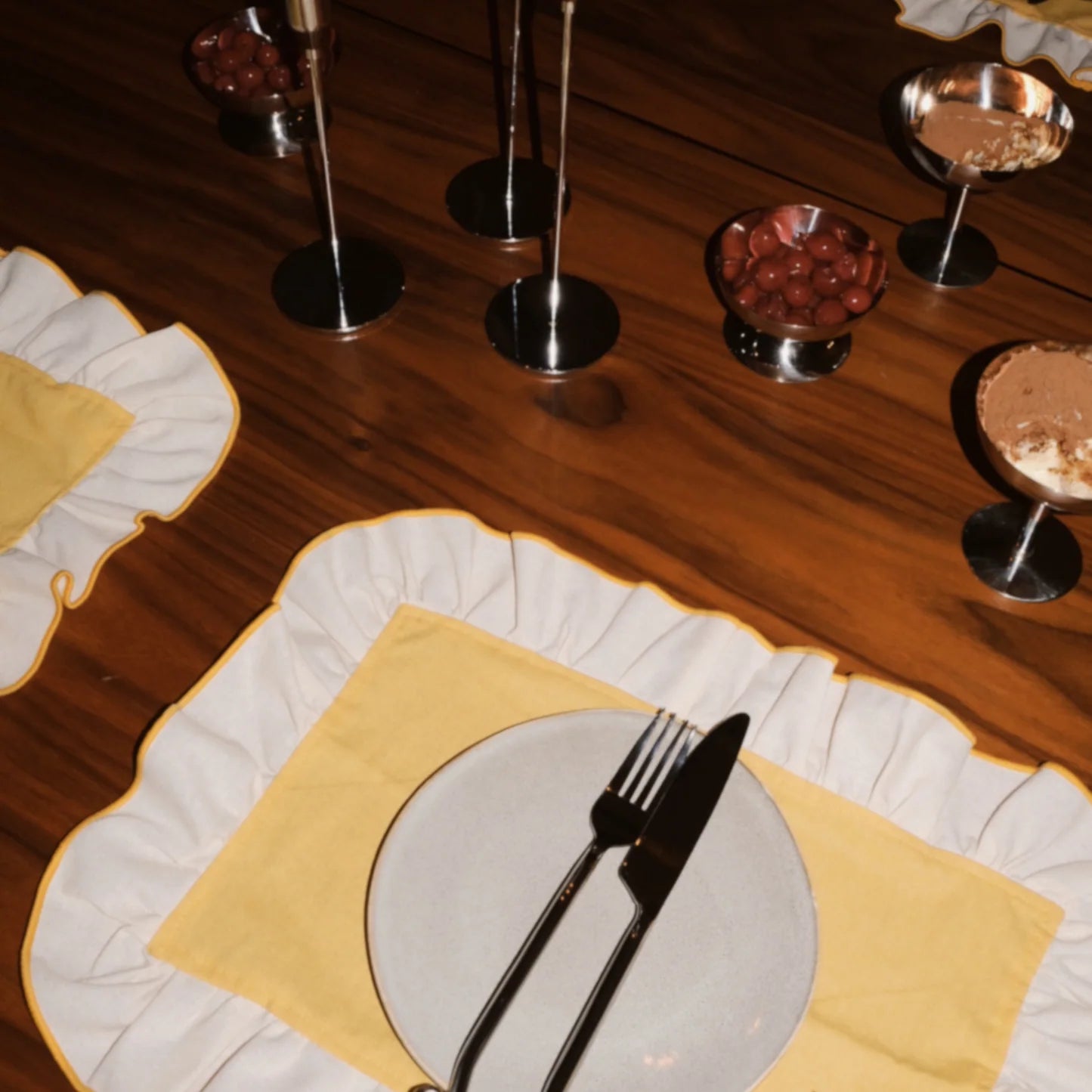 Mesa Collections Ruffled Placemat Butter Yellow & Cream - Set of 2