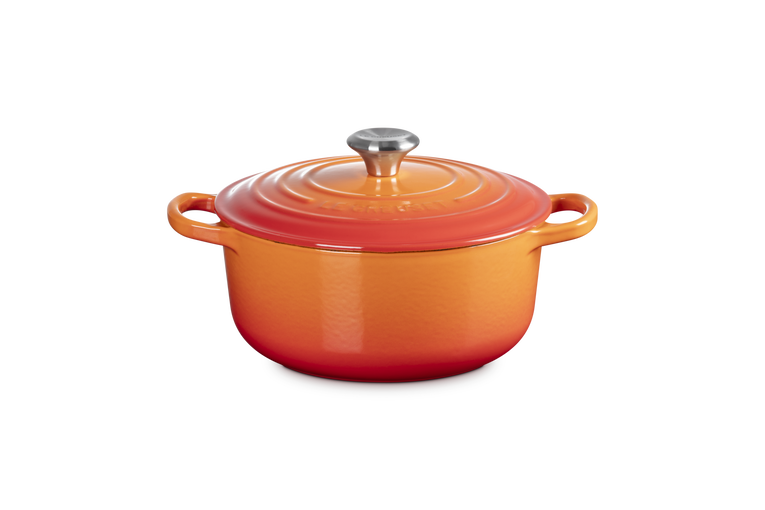 Le Creuset Signature Round Casserole Volcanic 20cm