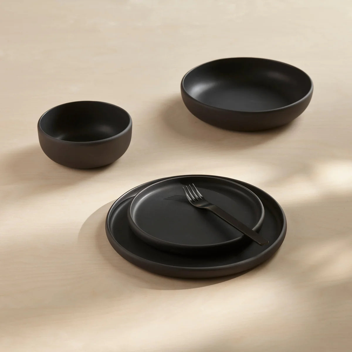 Aaron Probyn Colombo Black Side Plate - Set of 2