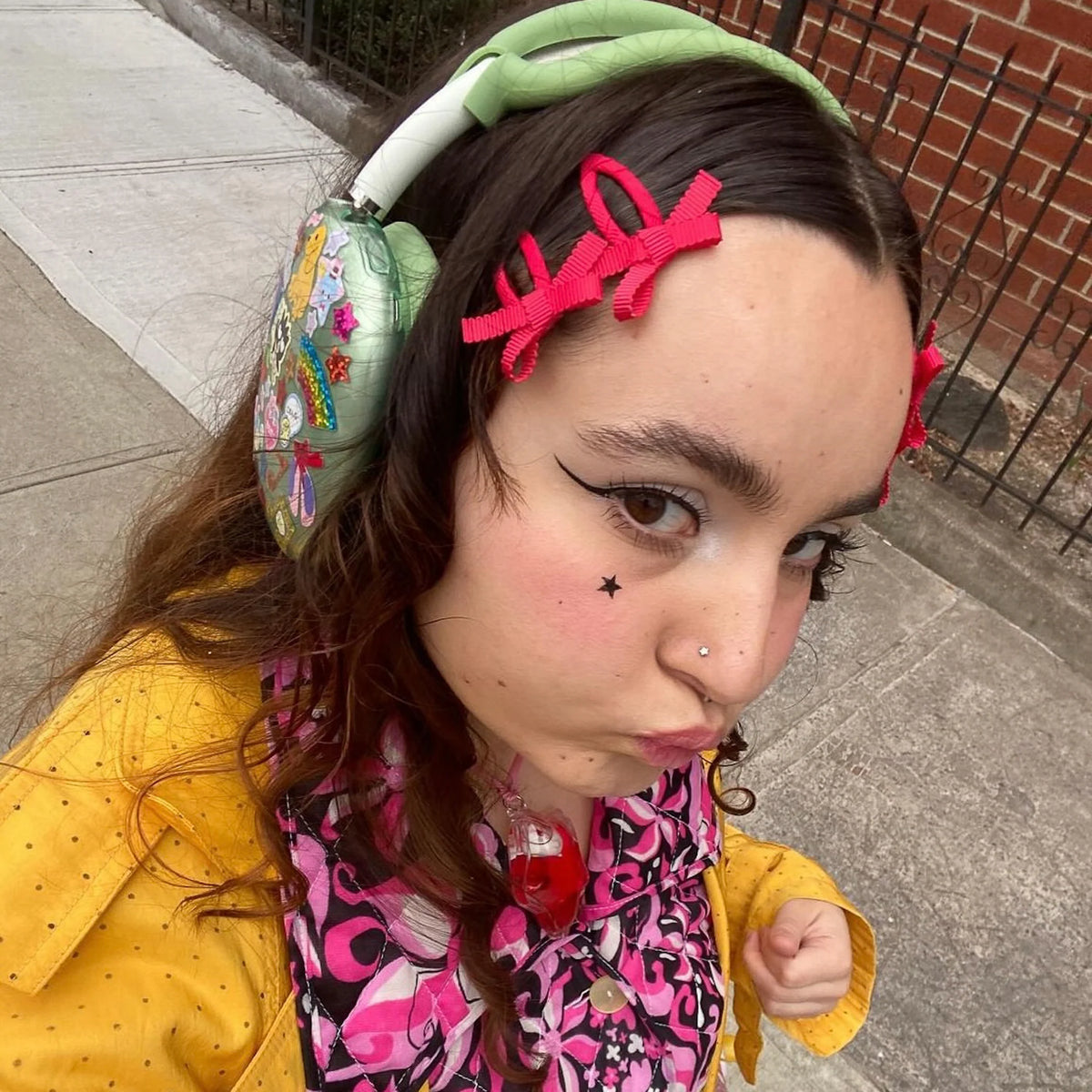 CHUNKS Bow Snap Clips - Cherry