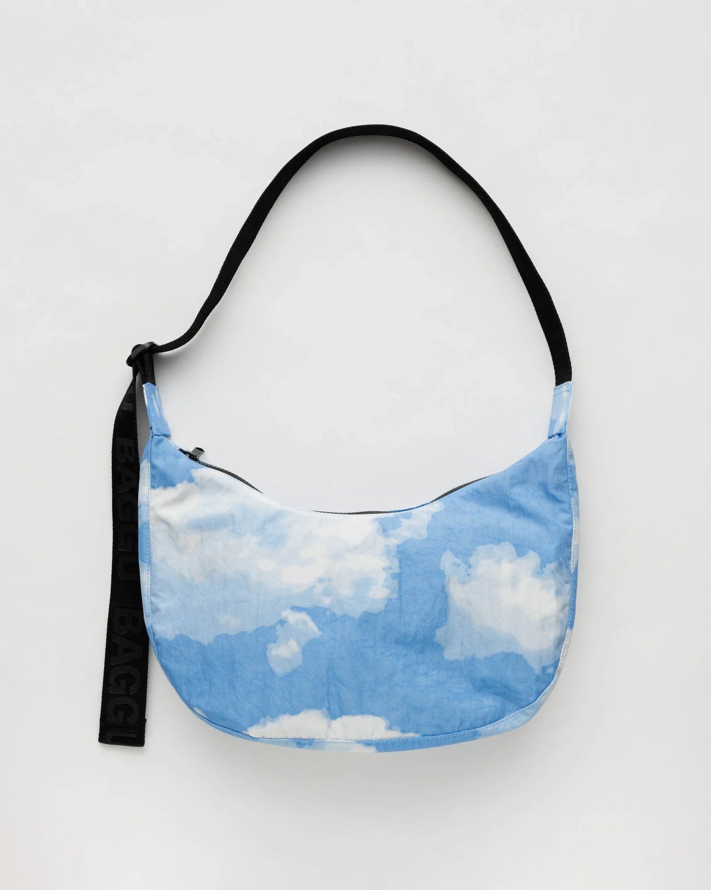 BAGGU Medium nylon crescent bag in clouds