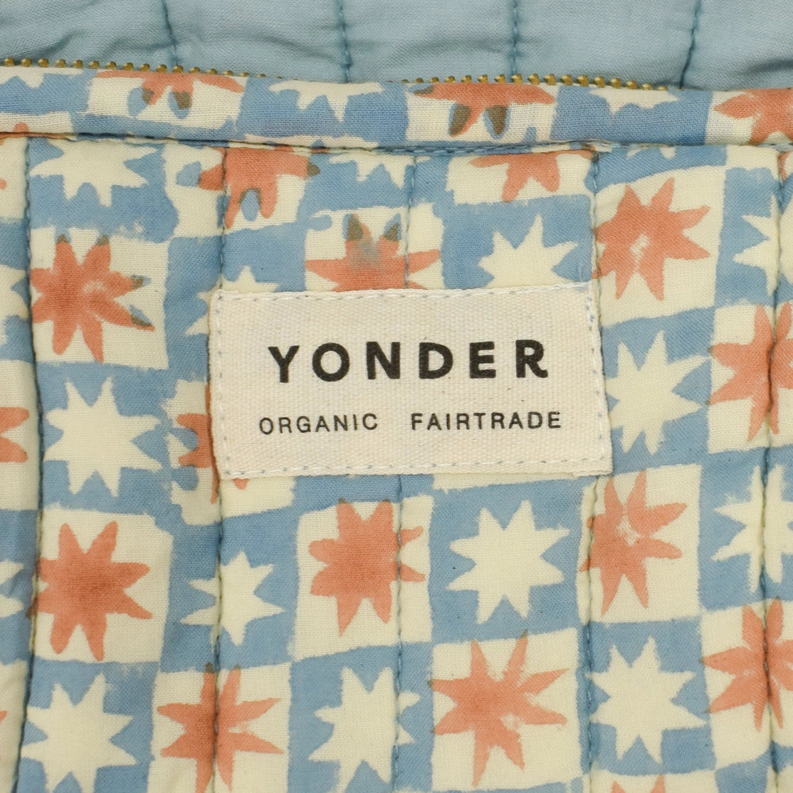 YONDER Quilted Barrel Case - Sky Pinwheel