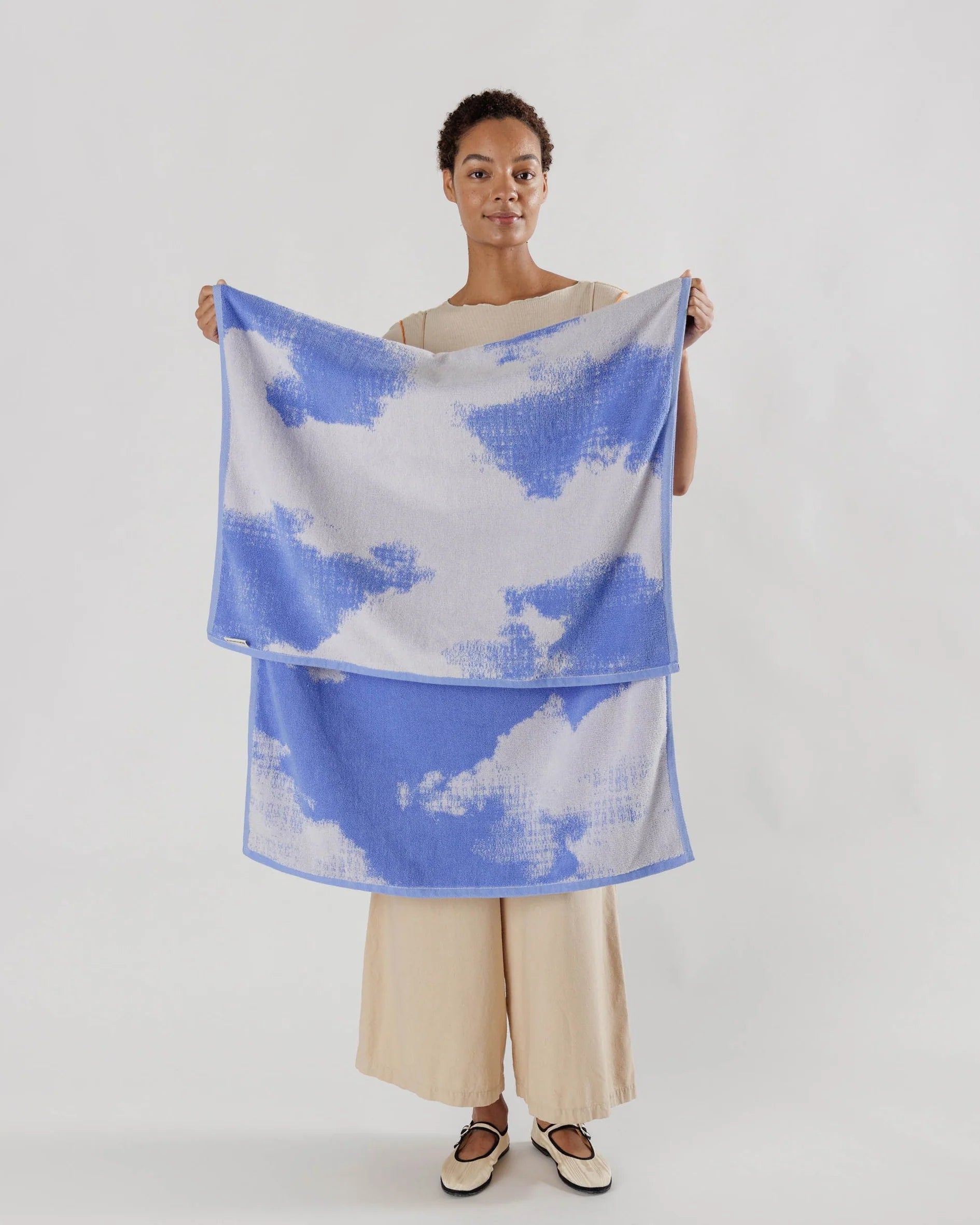 baggu bath towel in clouds pattern