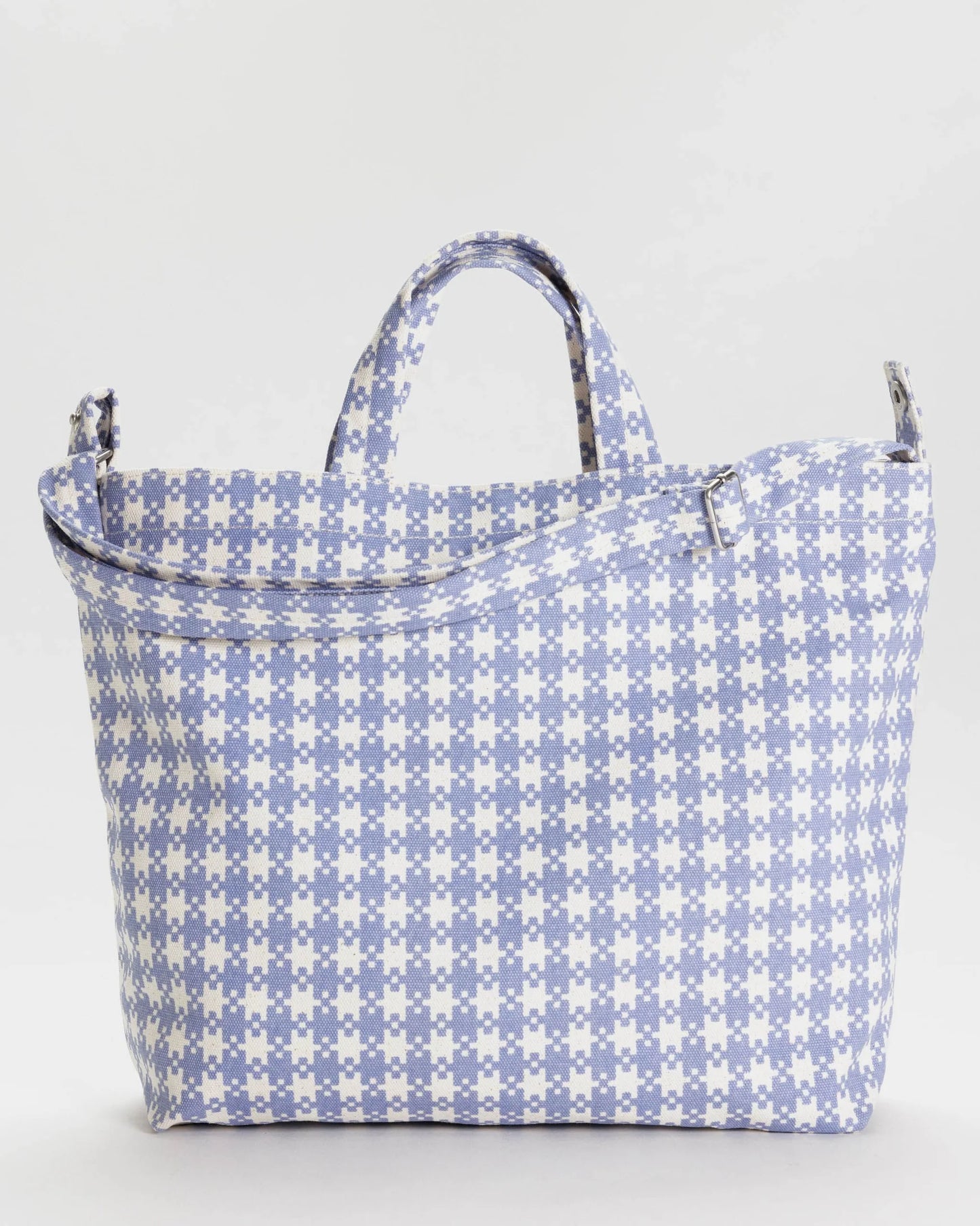 baggu canvas horizontal zip duck bag in blue pixel gingham 