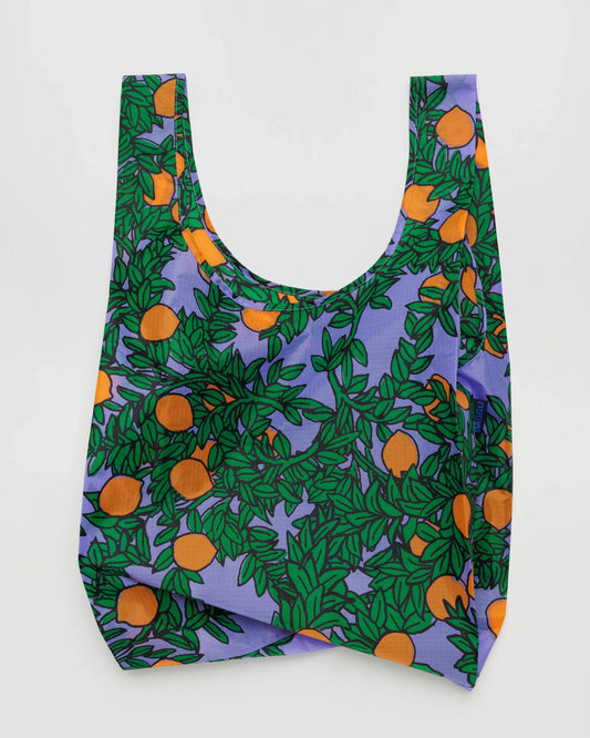 baggu standard reusable bag in orange tree periwinkle