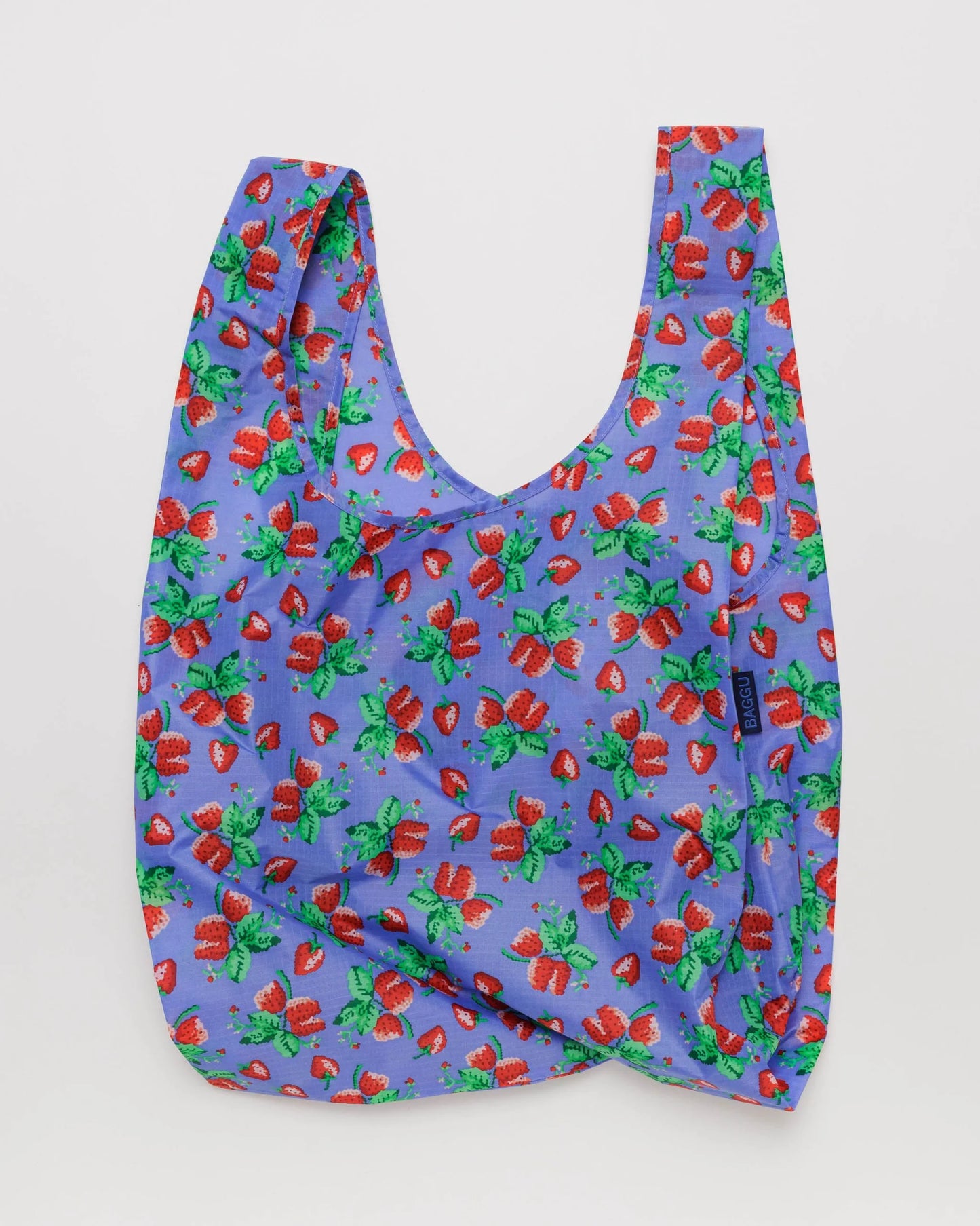 BAGGU standard reusable bag in wild strawberries 