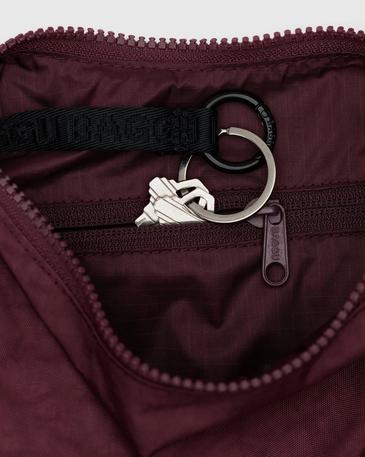 BAGGU Small Nylon Crescent Bag - Mahogany