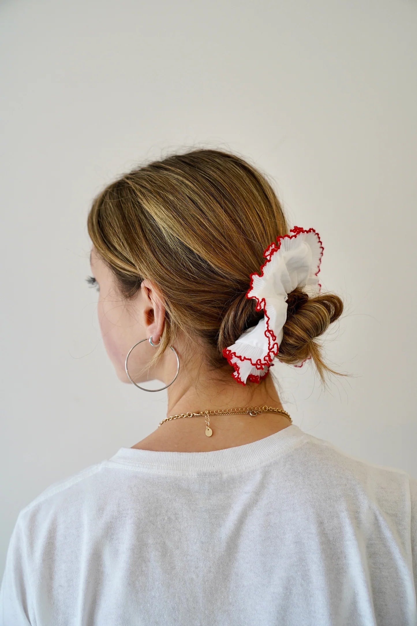 STAISE Ruby Marshmellow Scrunchie