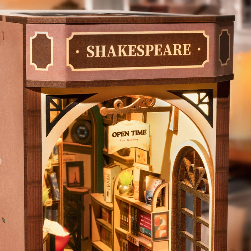 Rolife Book Nook Shelf Insert - Bookstore