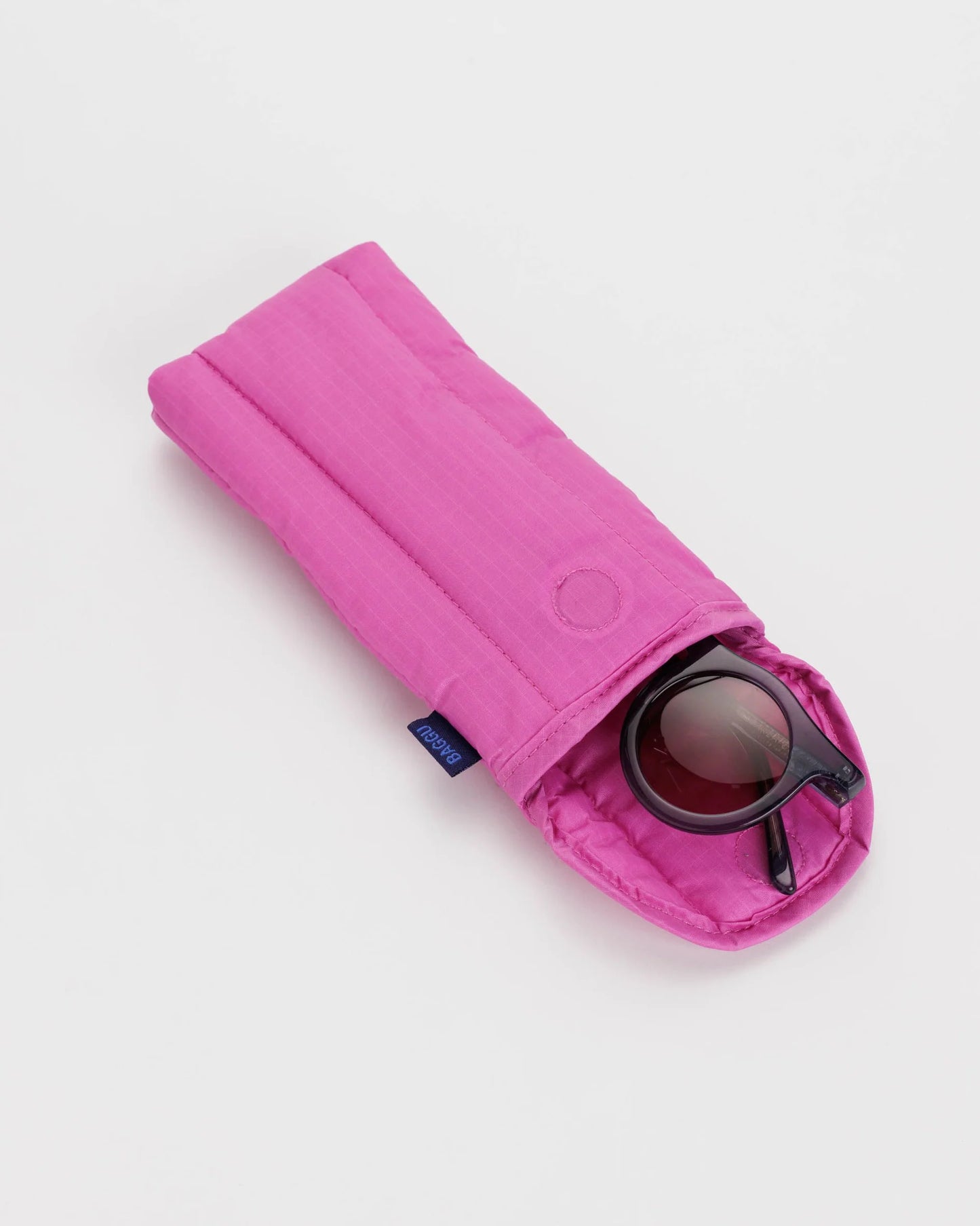 BAGGU Puffy Glasses Sleeve - Extra Pink