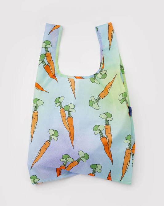 Reusable shopping bag with carrot pattern on a light blue background
