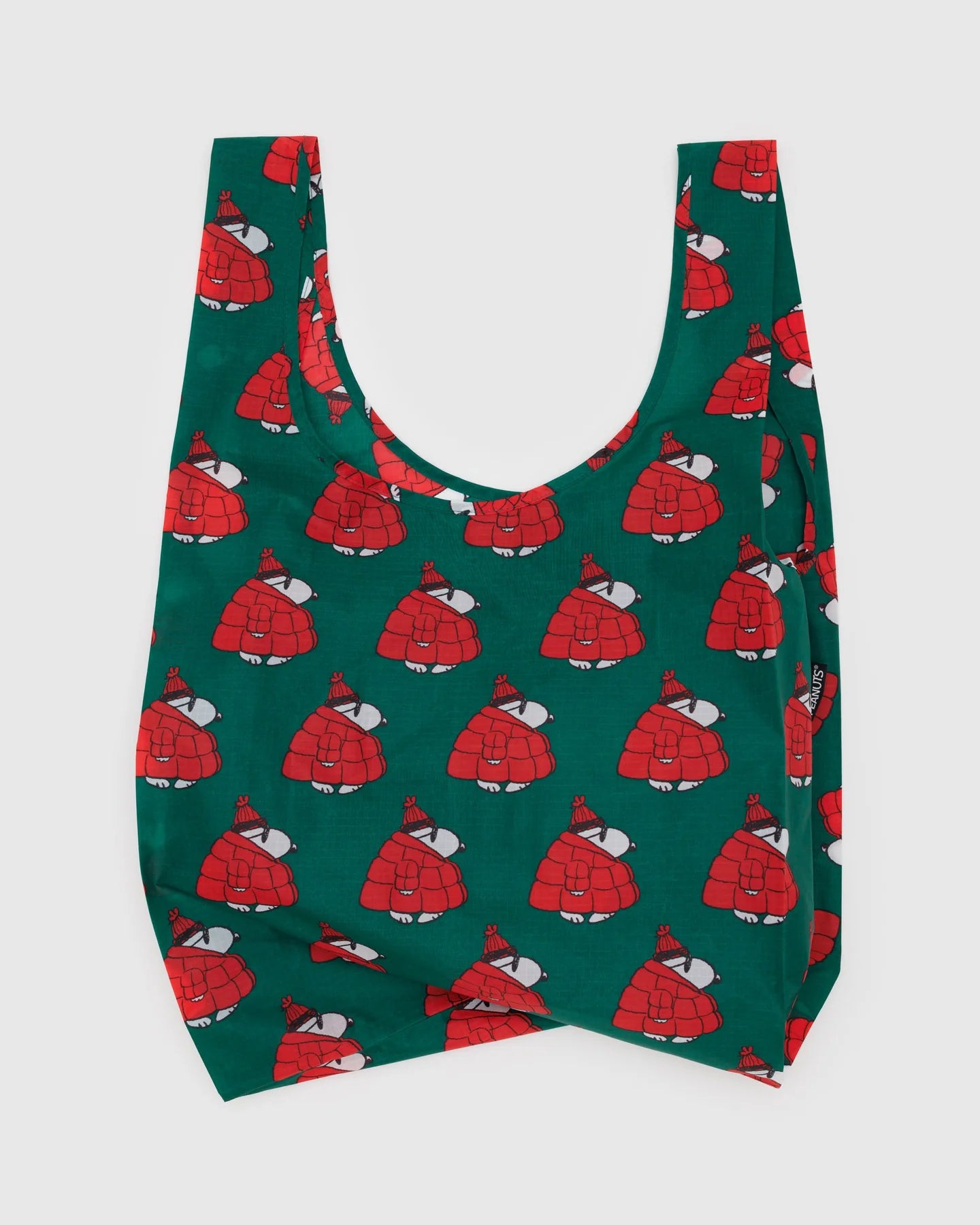 BAGGU Standard Reusable Bag in Puffer Snoopy Red pattern