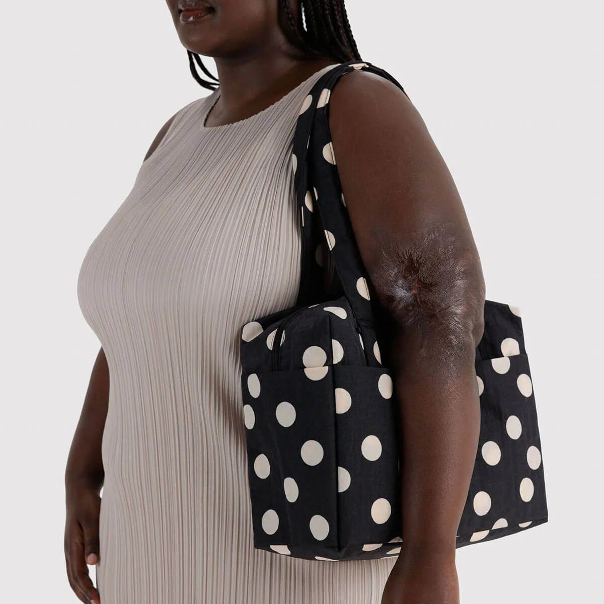 BAGGU Everyday Cloud Bag - Black and Cream Polka Dot