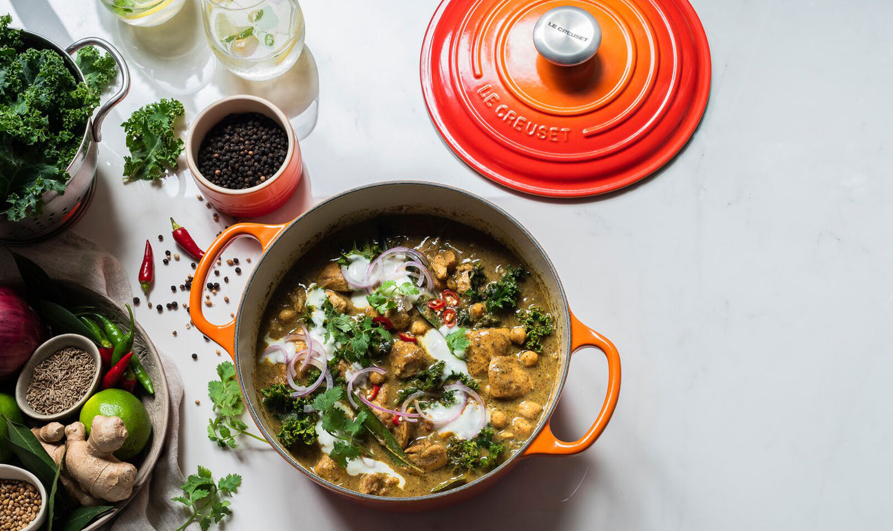 Le Creuset Signature Round Casserole Volcanic 20cm