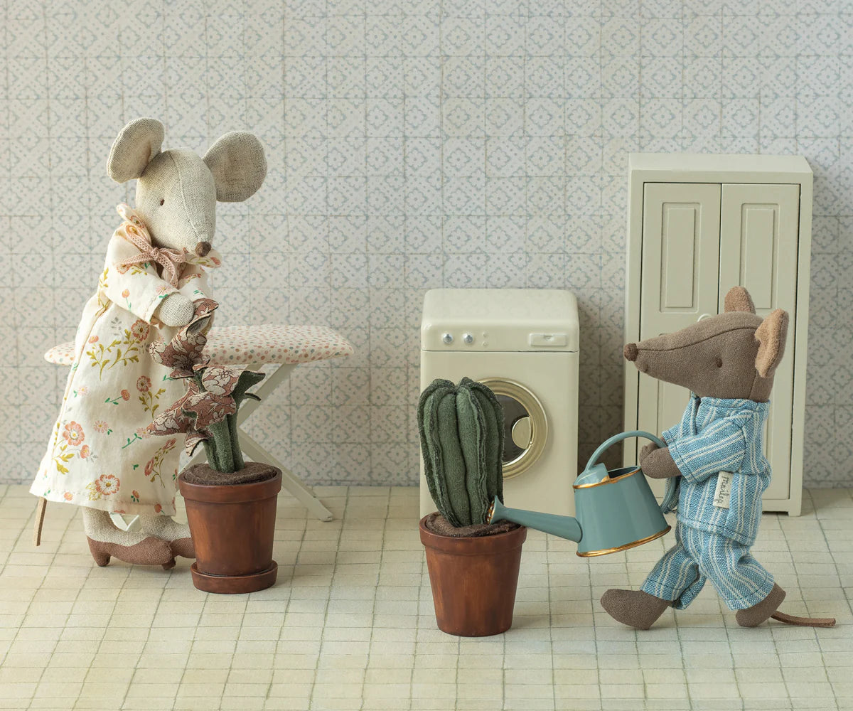 Maileg Mouse Watering Can - Light Blue