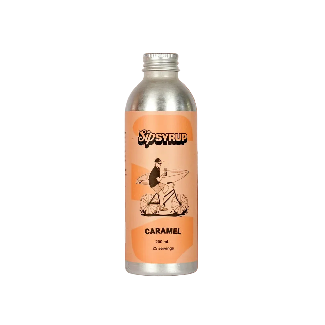 Sipsyrup caramel syrup bottle on a brown background
