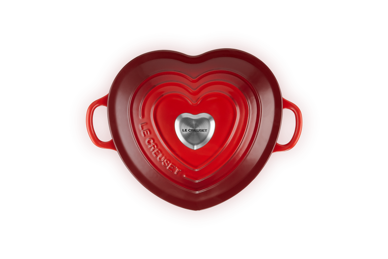 Cast Iron Heart Shaped Casserole with Heart Knob 20CM - Cerise