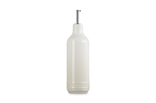 Le Creuset Stoneware Signature Oil Creut in Meringue