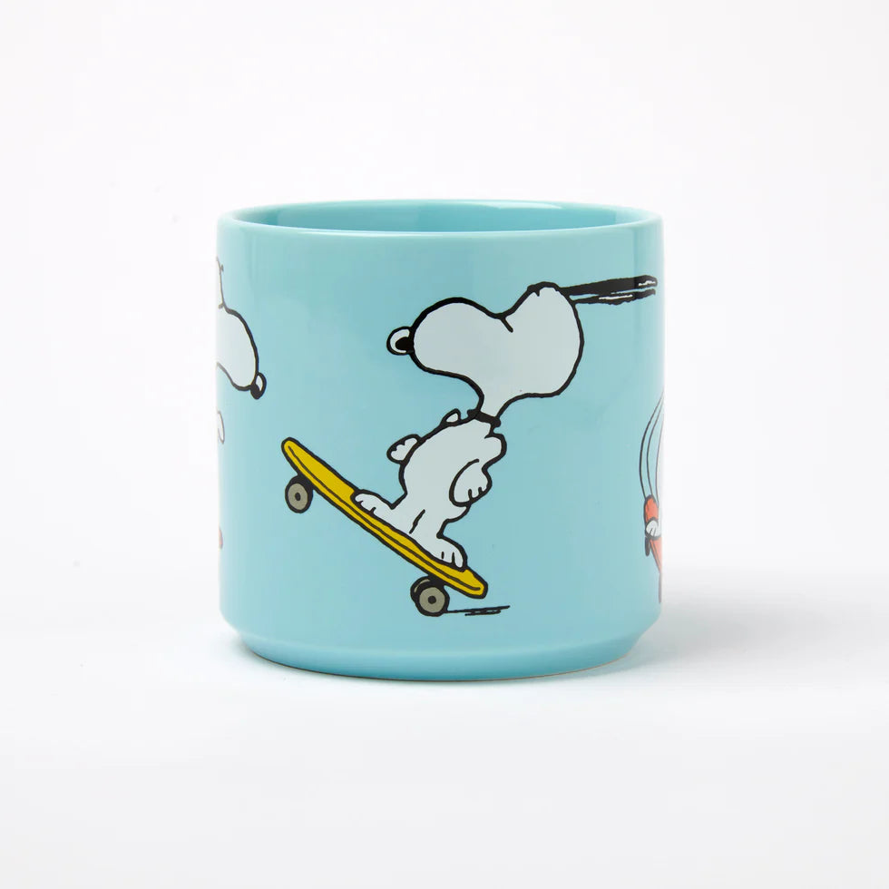 Magpie Peanuts Skateboard Mug