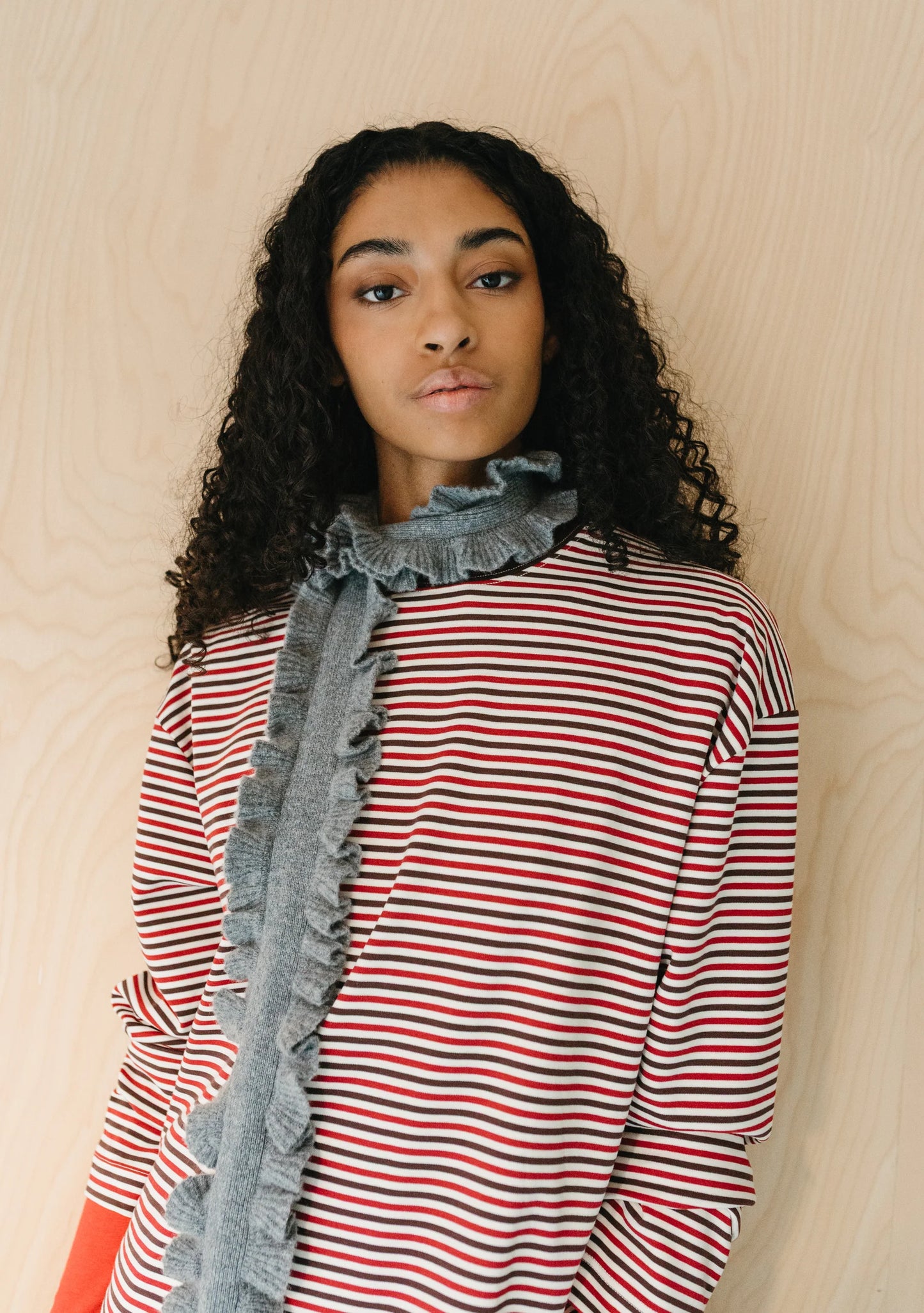 TBCo Merino Wool Skinny Scarf - Grey Ruffle
