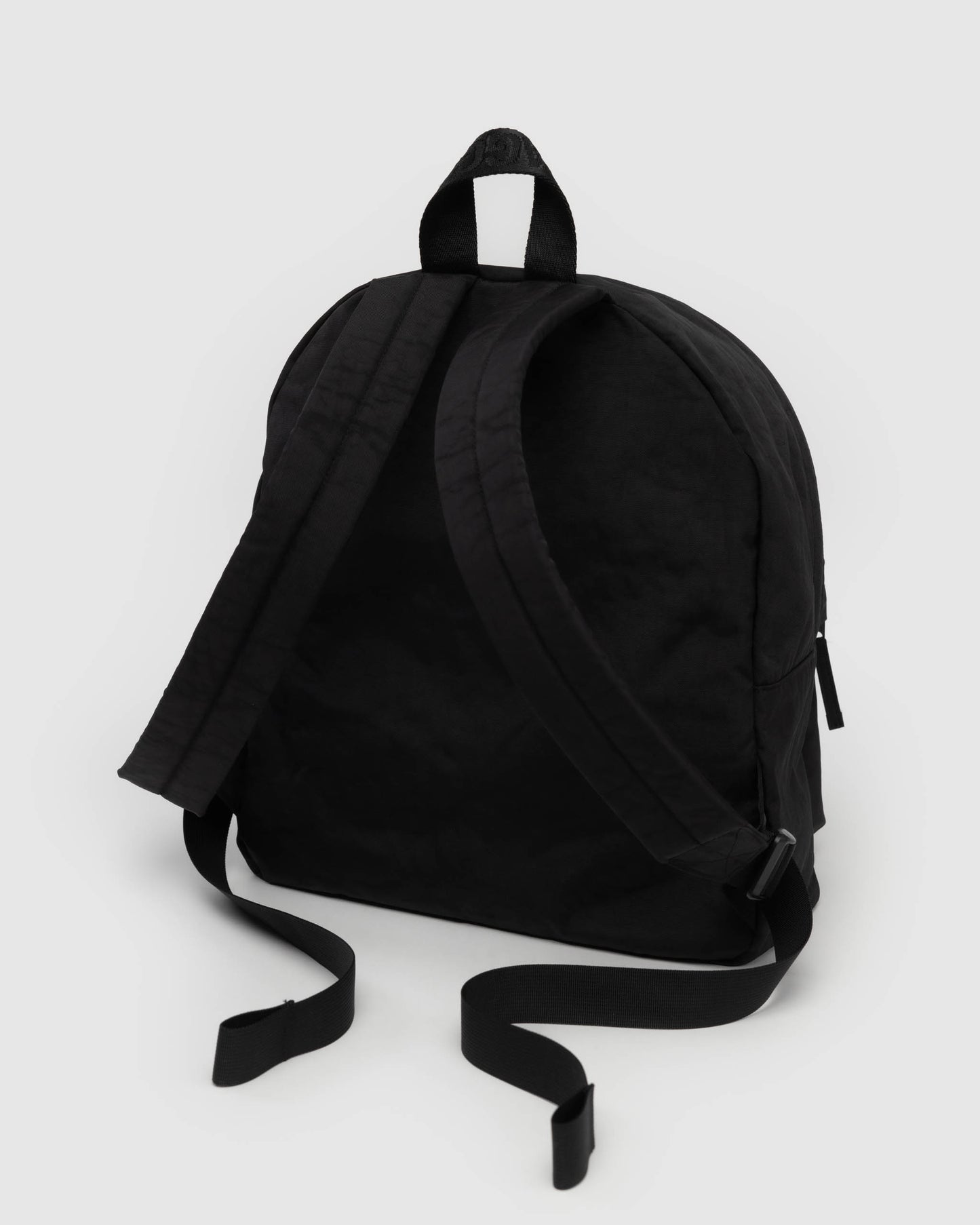 BAGGU x Peanuts Medium Nylon Backpack - Snoopy