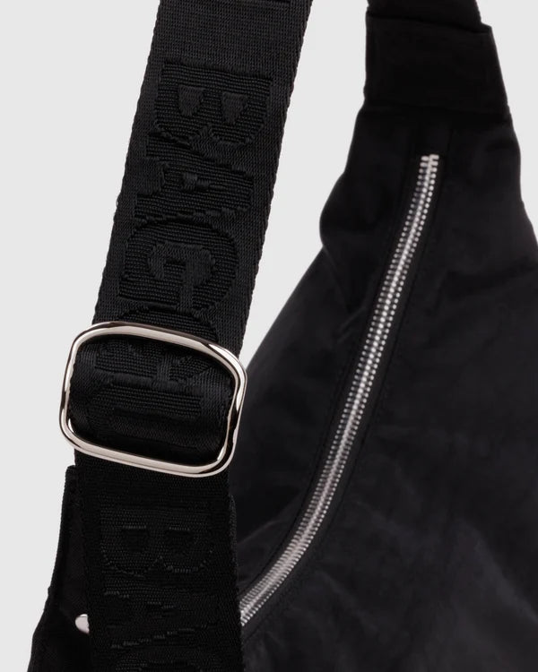 BAGGU Medium Nylon Crescent Bag - Studs