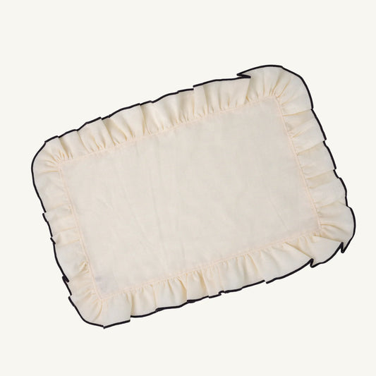 Mesa Collections Ruffled Placemat Ivory in Set of 2