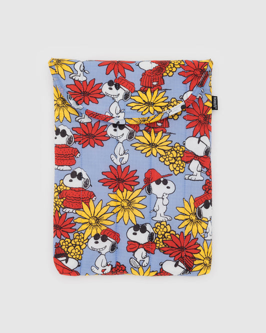 Puffy Laptop Sleeve in floral snoopy pattern