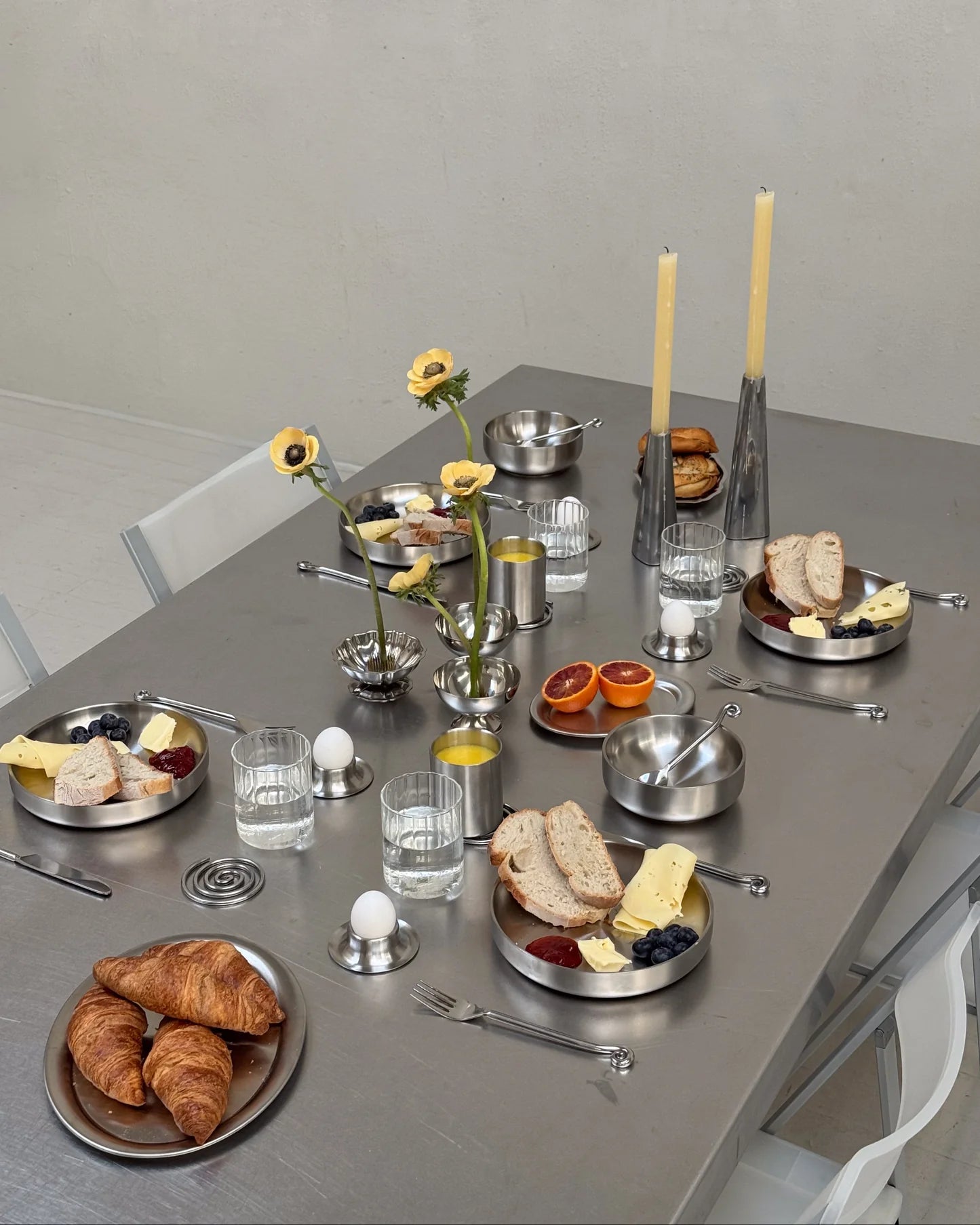 SOOS Atelier Egg Holder